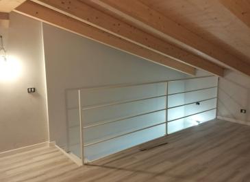 composer require 'drupal/ept_image_gallery:^1.4'