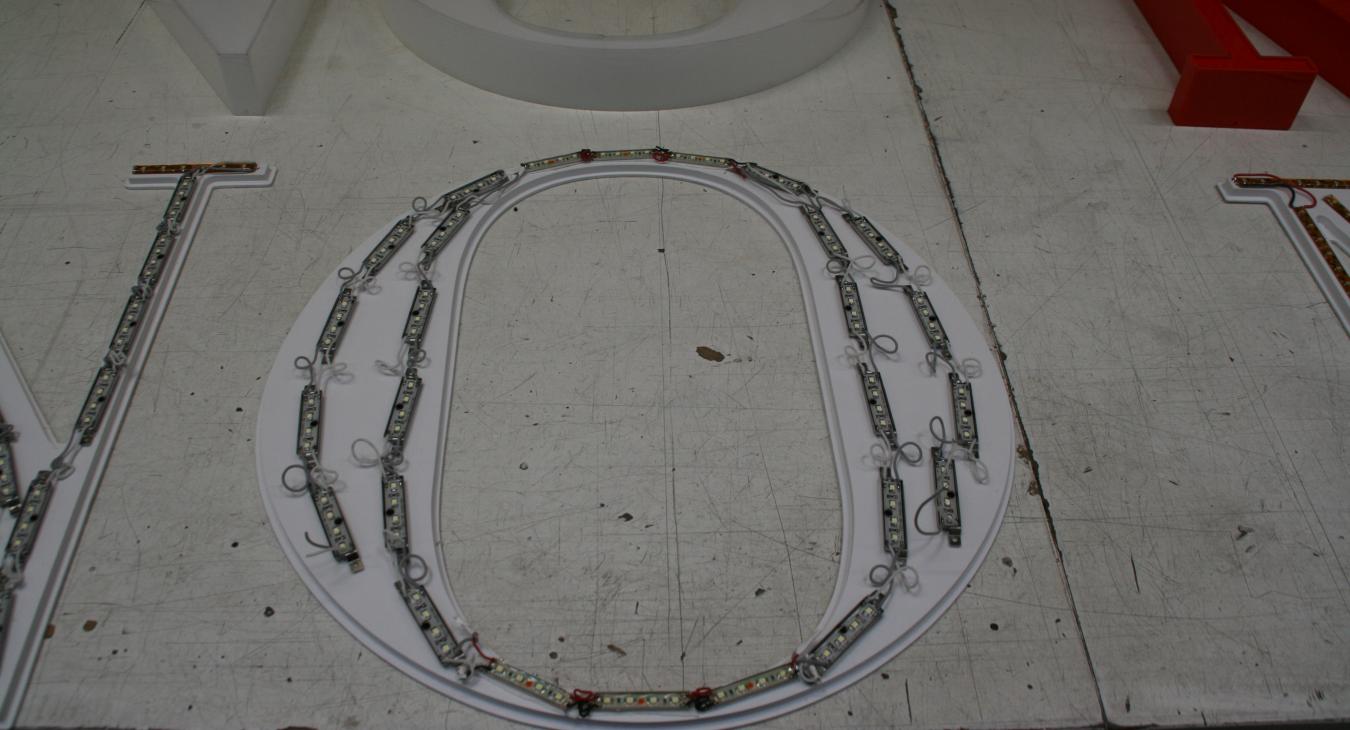 Insegne a lettere scatolate